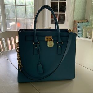 Michael Kors New Without Tags Hamilton Purse Pool Blue
